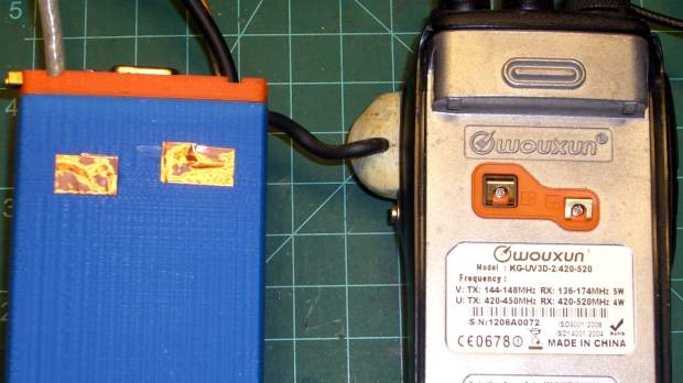 KG-UV3D APRS interface - power contacts