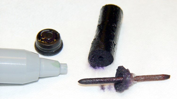 HP 7475A - Koh-i-Noor black pen parts