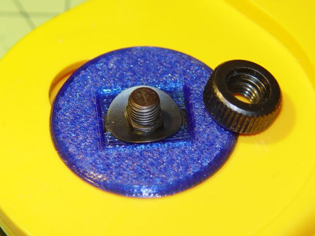 Olfa Rotary Cutter - washer in place