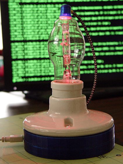 Vacuum Tube LEDs - halogen lamp - red phase