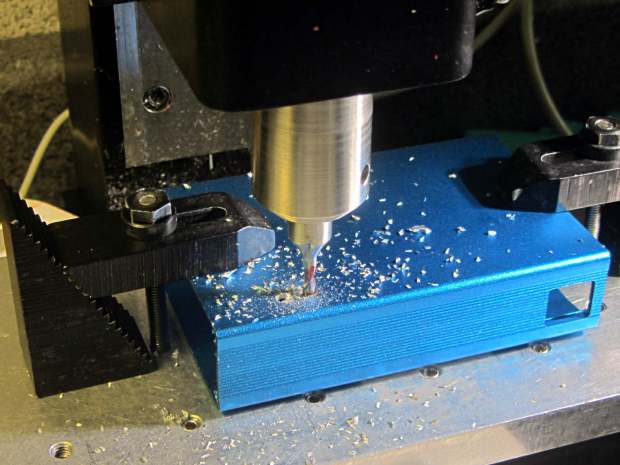 Ham-It-Up - noise source switch - case holes