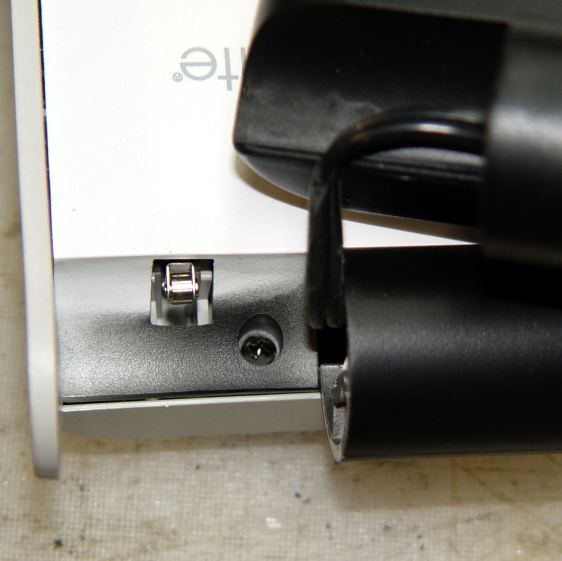 OttLite LED Conversion - hinge screw