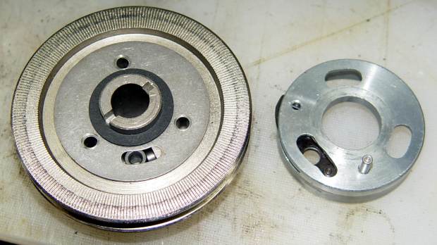 Kenmore 158.17032 - Handwheel clutch dog