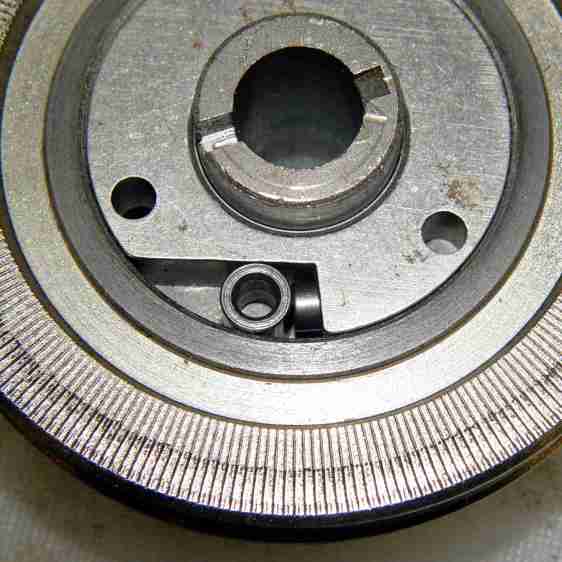 Kenmore 158.17032 - Handwheel clutch - detail
