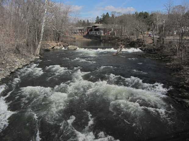 Red Oaks Mill Dam - 2016-03-04