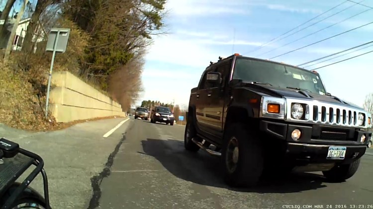 Rt 44 at 695 - H2 Overtaking - rear camera - 0155