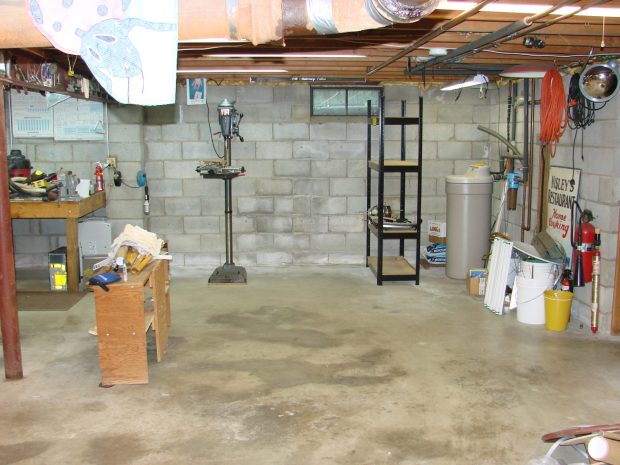 Basement Shop - right