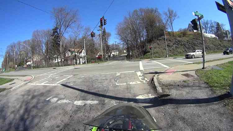 Grand at Arterial WB - front camera - 0193