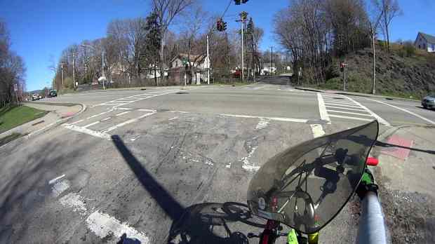 Grand at Arterial WB - front camera - 1693