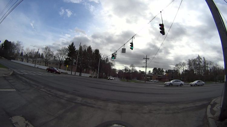 Rt 9 Locust Grove - Right on Red - front camera - 0135