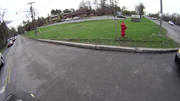Rt 9 Locust Grove - Right on Red - front camera - 0675