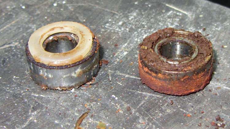 Defunct blender bearings