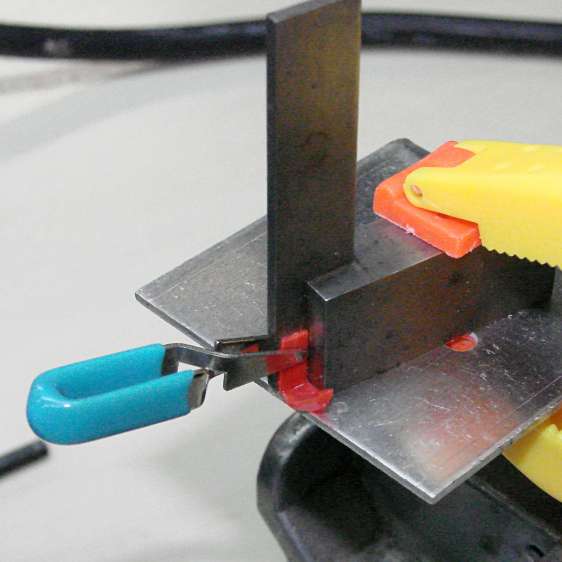 SRAM Shift Indicator - gluing