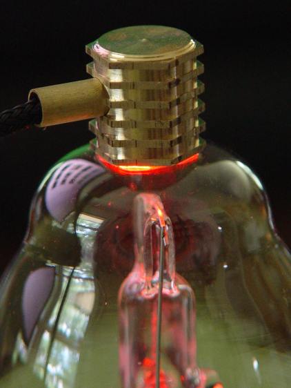 Halogen bulb brass cap - detail red