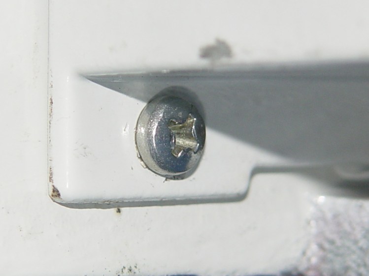 LMS mini-lathe - cover screw installed