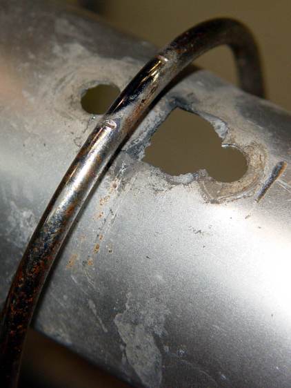 BOB Yak Fender Mount - fractures