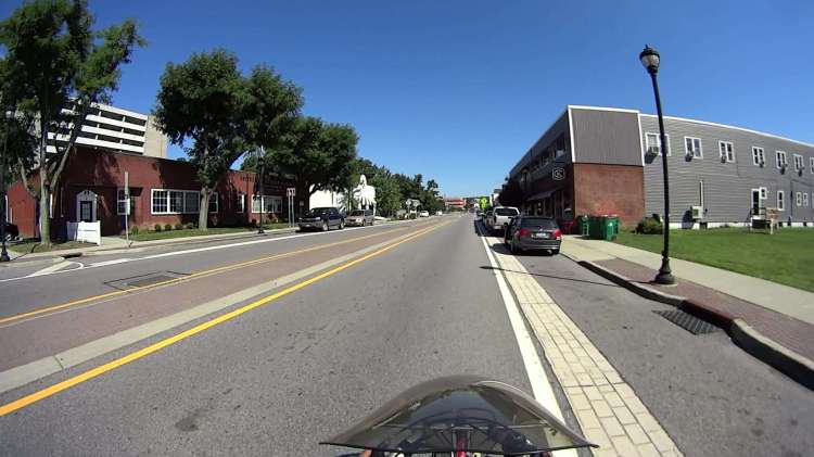 Raymond Ave - Door Near Miss - 2016-08-03 - 0108