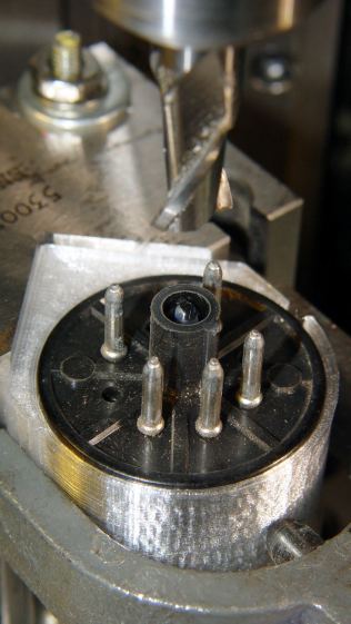 5U4GB - spigot milling