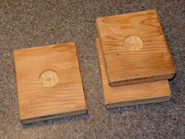 Kickstand plates