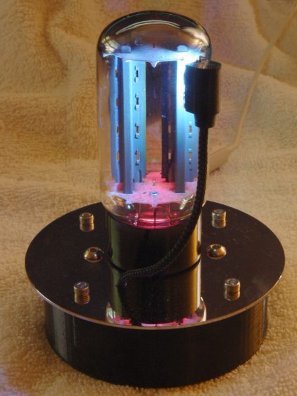 5U4GB Full-wave vacuum rectifier - cyan red phase