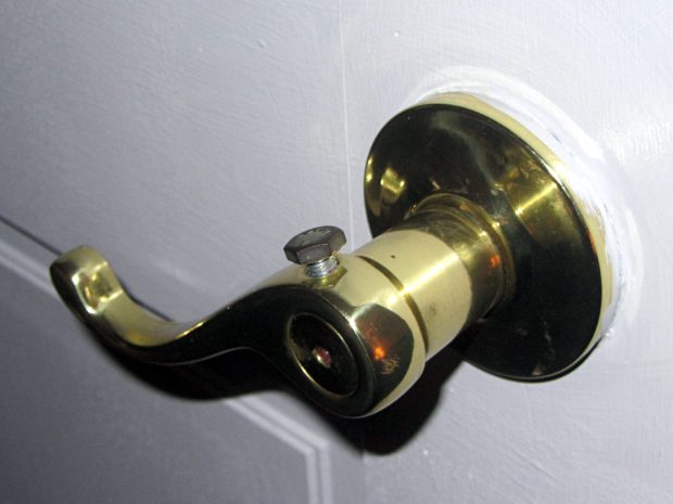 Door handle - hex head bolt