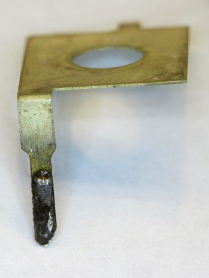 Mica compression capacitor - solder vs pin