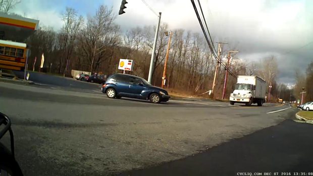 Maloney Rd Intersection Conflict - 2016-12-07 - rear view