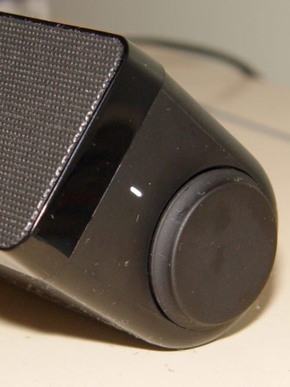 Dell AC511 USB SoundBar - white power LED