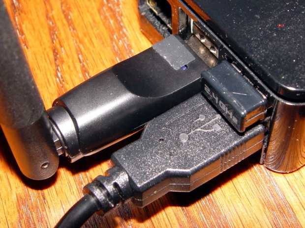 SunFounder RT5370 USB WiFi Adapter - masked LED