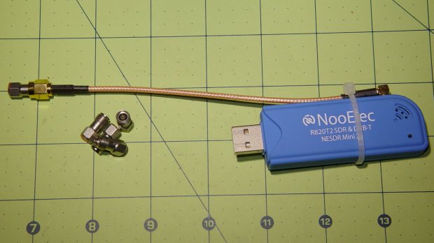 NESDR with SMA attenuators