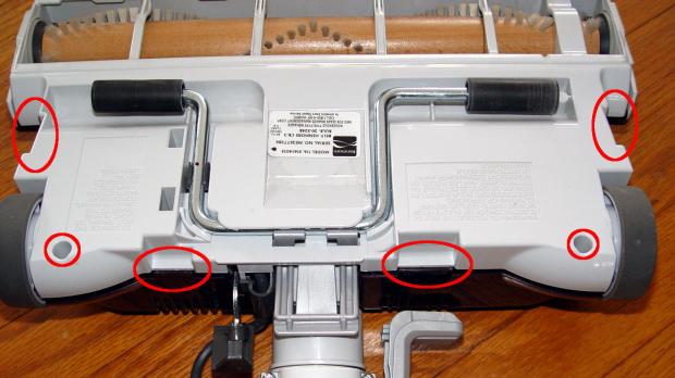 Kenmore Progressive vacuum - carpet brush - disassembly latches