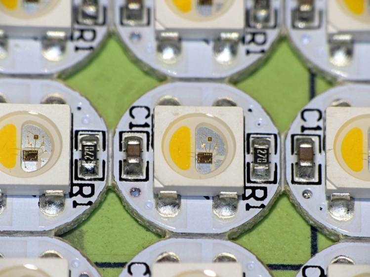 SK2812RGBW LEDs - as received