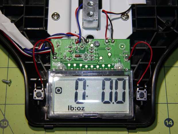 Amazon EK3211 Scale - display PCB switches