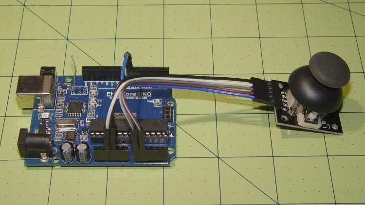 Arduino UNO - resistive joystick