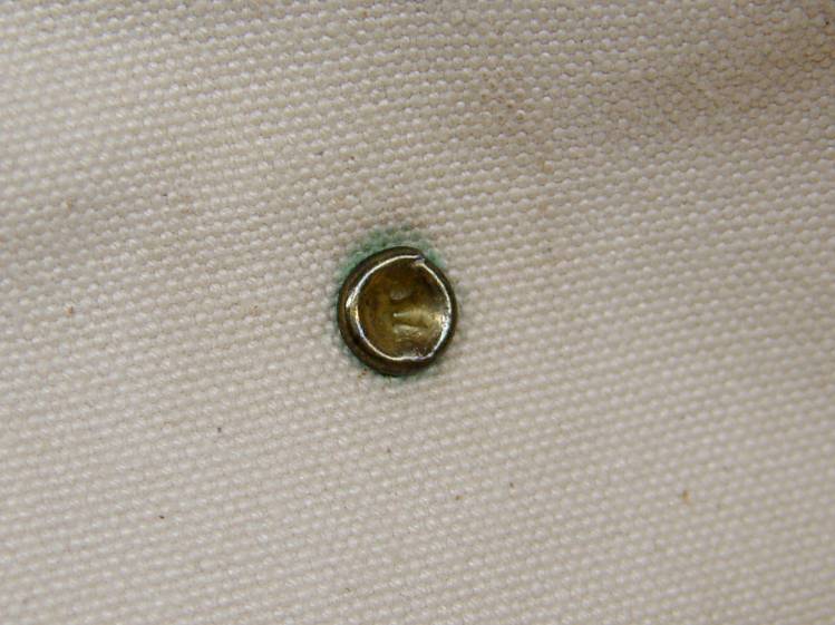 Handbag - intact rivet - inside