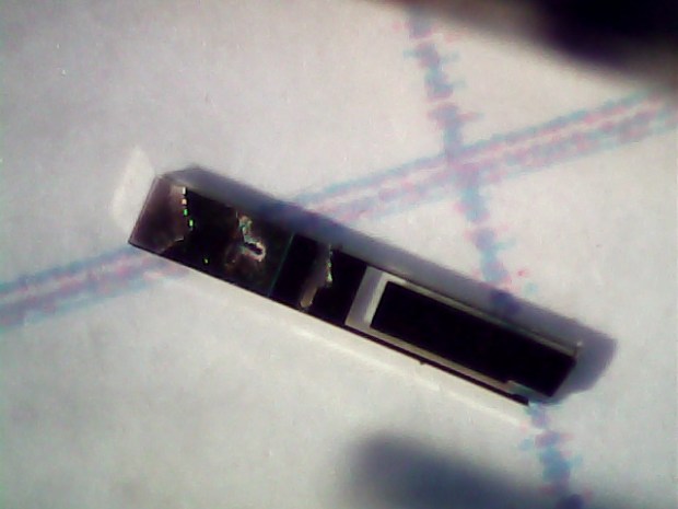Broken 60 kHz Tuning Fork Resonator - tine detail