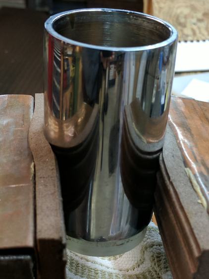 Kitchen faucet spout - in vise