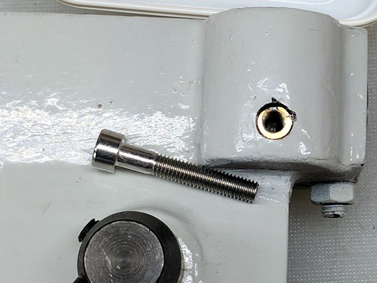 Tailstock lever - insert installed