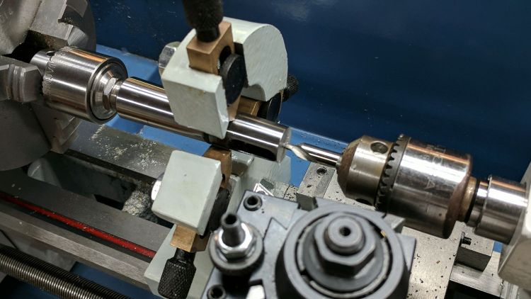1MT to 2MT adapter - center drilling