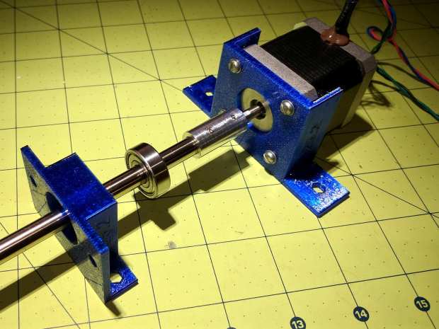 NEMA17 motor and bearing mounts