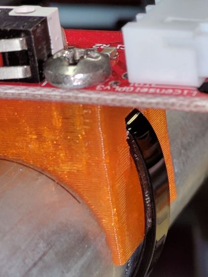 X min endstop - recessed strap