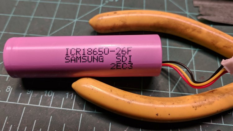 Fly6 - battery replacement - Samsung label