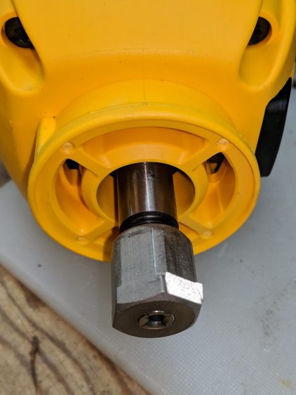 DW660 - collet grip removed