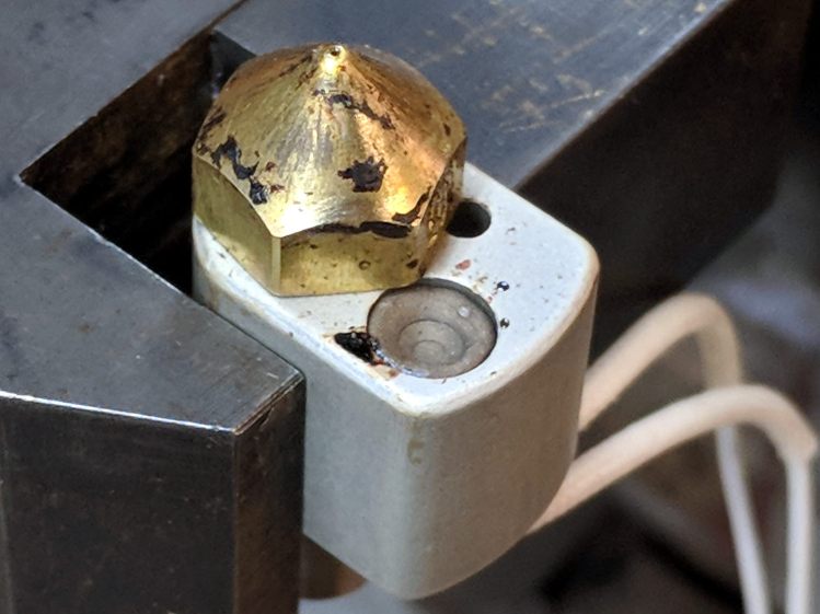 M2 - nozzle silicone - cleaned nozzle