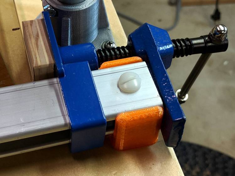 MPCNC - bar clamp mount