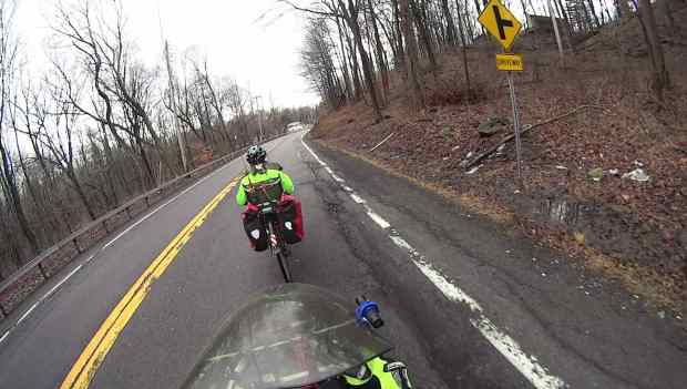 Rt 376 SB deterioration - S of marker 1111 - 2018-02-20