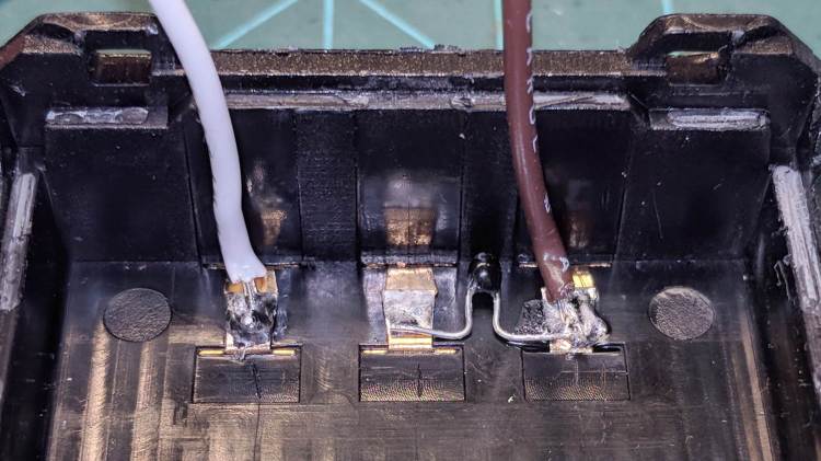 Baofeng BL-5 pack - thermistor