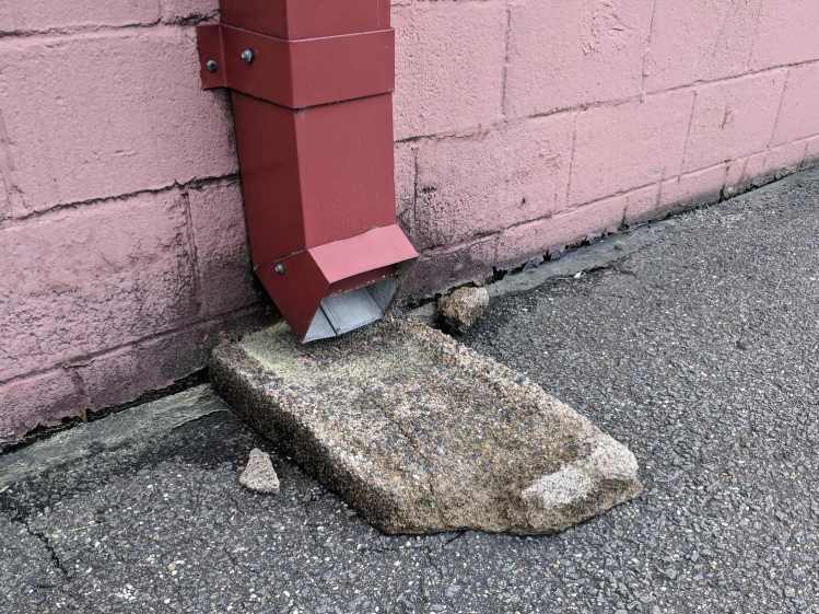 Downspout Splash Block - Corroded Concrete