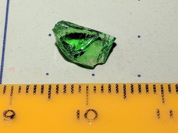 Primo Comet gash - chip side view