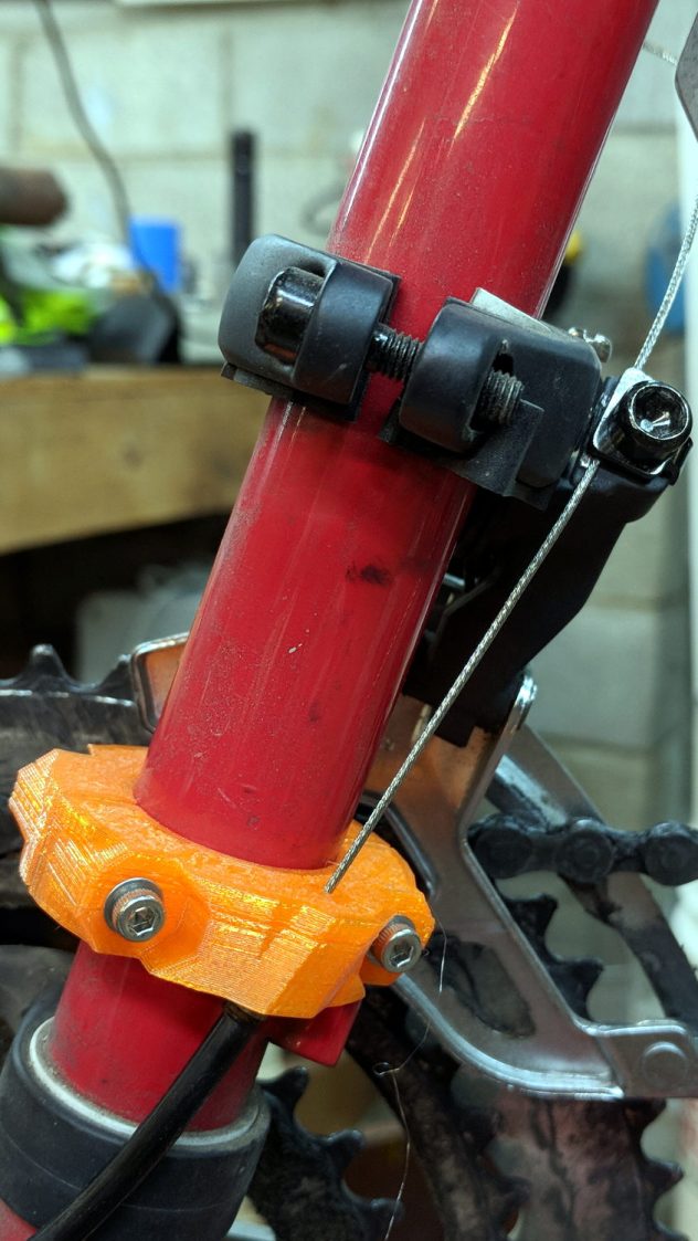 Tour Easy Front Derailleur Cable Clamp V2 - side view
